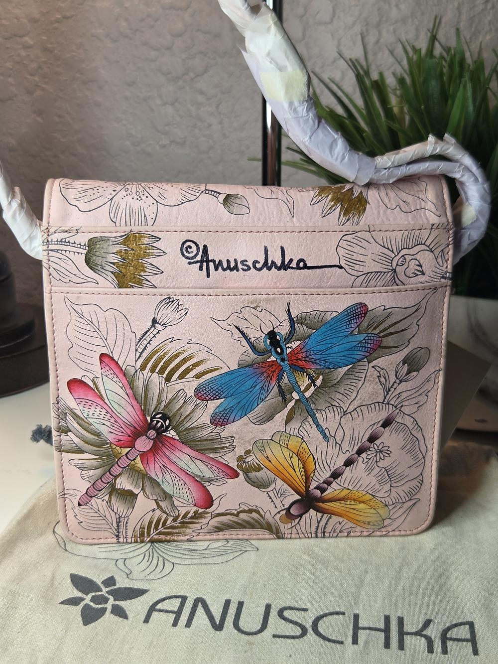 Anuschka Hand-Painted Genuine Leather Flap Front Crossbody Bag - Picture 3 of 14